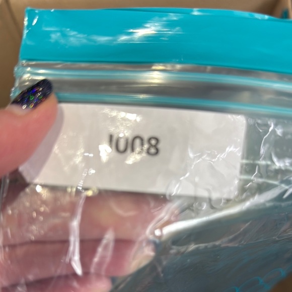 SPANNER Black V-Neck Metallic Sweater Lightweight Knit - Picture 11 of 11